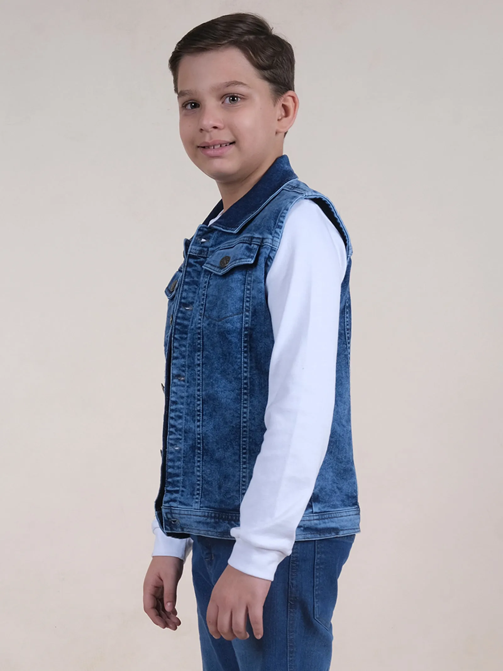 Boys Sleeveless Solid Denim Jacket