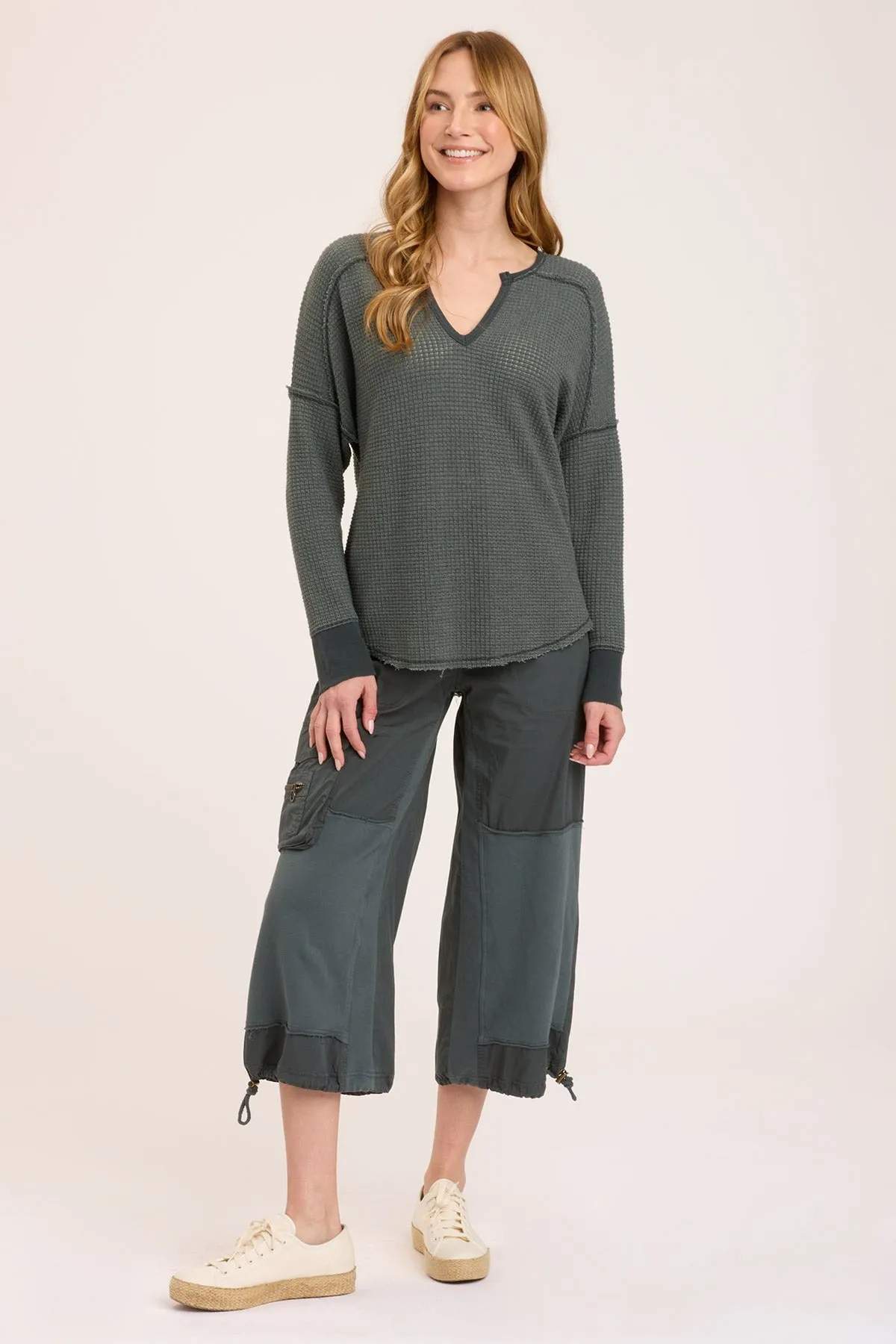 Bullock V-Neck Pullover