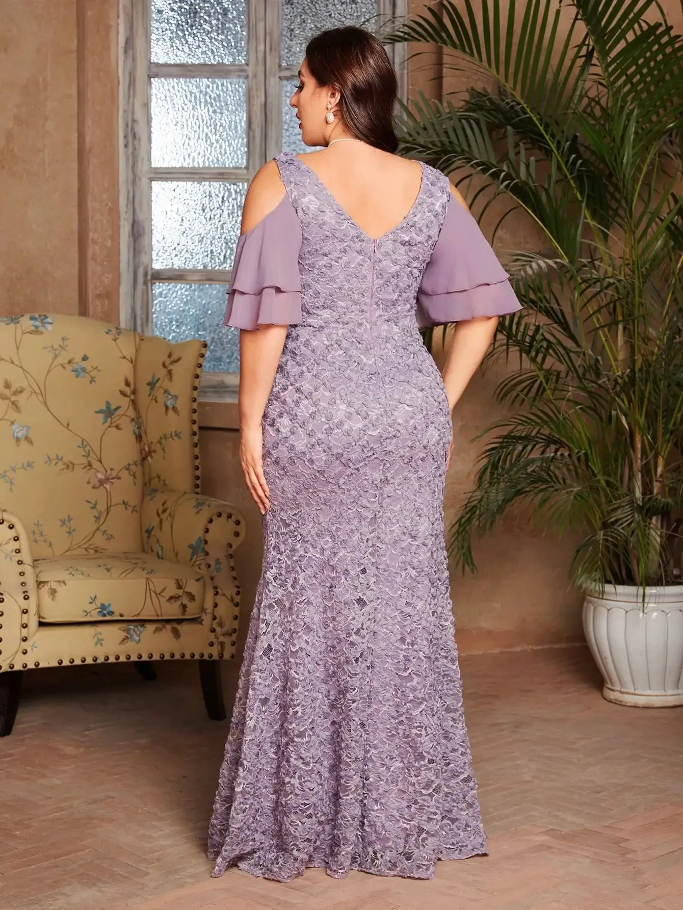 Purple Plus Size Romantic Lace Cold Shoulder Party Dress